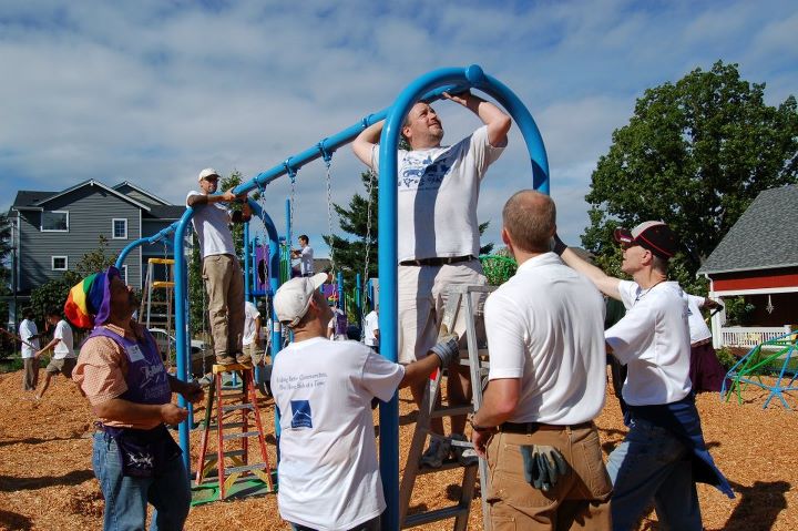 301613_10150329951736811_55956761810_8085872_1944452937_n