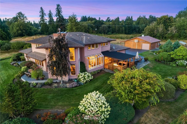 Equestrian Living Windermere Real Estate